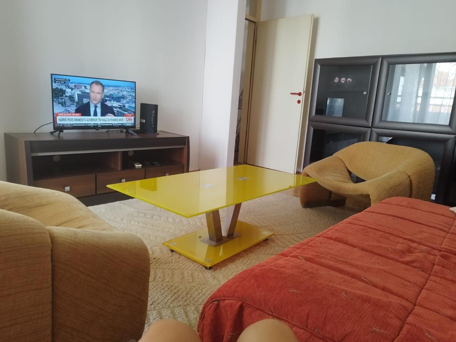 Apartamento Apartman Senka 2 Podgorica Exterior foto